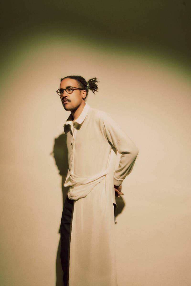 DINO BRANDÃO